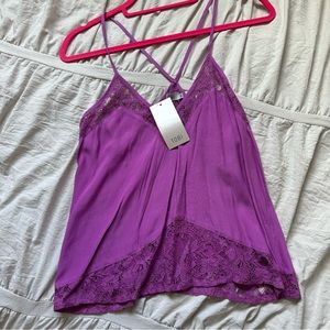 NWT Purple TOBI tank with lace detailing v neckline